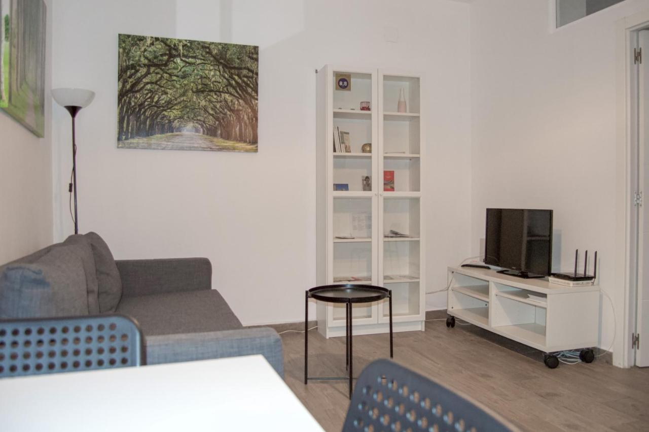 Novam Heredia Malaga Bagian luar foto